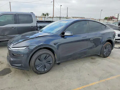 7SAYGDEE9TF343067 — 2026 Tesla Model Y, Передняя часть (Front End), фото до ремонта