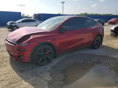 7SAYGDET7TA679392 — 2026 Tesla Model Y, Передняя часть (Front End), фото до ремонта