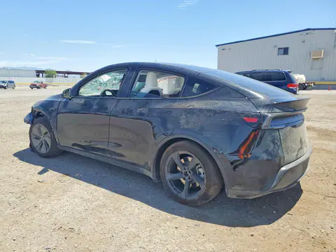 2026 Tesla Model Y VIN 7SAYGDED0TF540281 фото 2