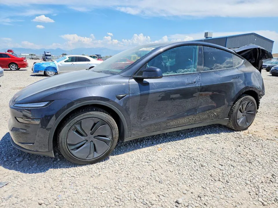 2026 Tesla Model Y VIN 7SAYGDEE0TF440707 фото 1