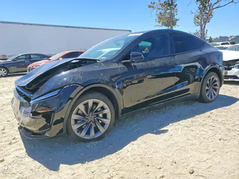 7SAYGDED4TF618724 — 2026 Tesla Model Y, Передняя часть (Front End), фото до ремонта