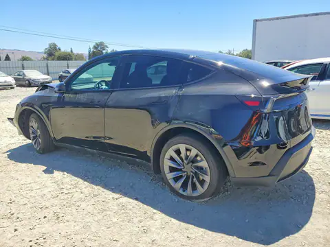 7SAYGDED4TF618724 — 2026 Tesla Model Y, фото 2 с аукциона Copart 13.10.2026, Передняя часть