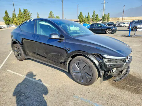 2026 Tesla Model Y VIN 7SAYGDEE0TF575296 фото 4