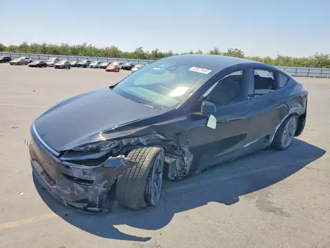 7SAYGAEE9TF600940 — 2026 Tesla Model Y, Передняя часть (Front End), фото до ремонта