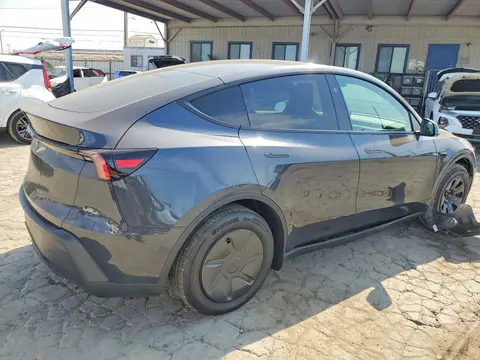 2026 Tesla Model Y VIN 7SAYGDED0TA721667 фото 3