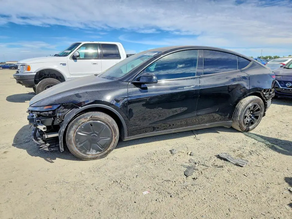 2026 Tesla Model Y VIN 7SAYGDED5TA602917 фото 1