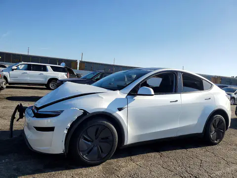 7SAYGDED2TF444118 — 2026 Tesla Model Y, Передняя часть (Front End), фото до ремонта