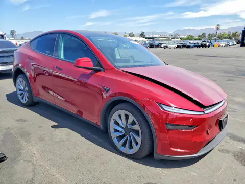 2026 Tesla Model Y VIN 7SAYGDEE2TF325803 фото 4