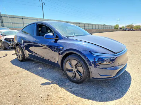 2026 Tesla Model Y VIN 7SAYGDEE8TF677106 фото 4