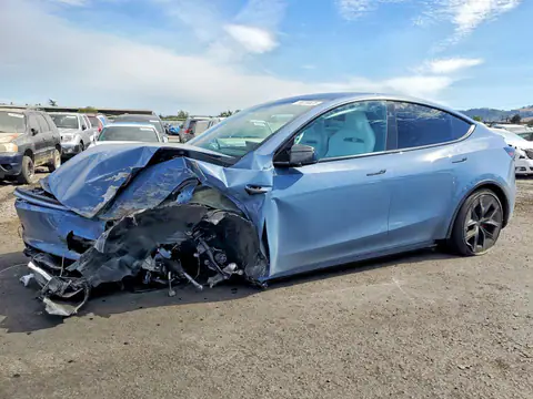 7SAYGDET1TA735178 — 2026 Tesla Model Y, Передняя часть (Front End), фото до ремонта