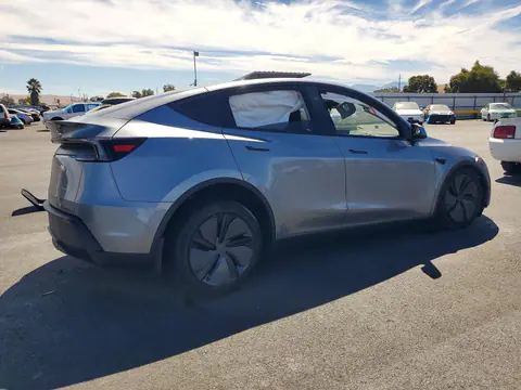 2026 Tesla Model Y VIN 7SAYGDEE6TF409025 фото 3