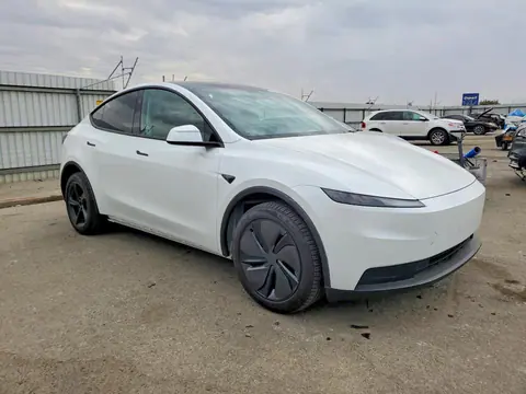 2026 Tesla Model Y VIN 7SAYGDEE7TA663341 фото 4