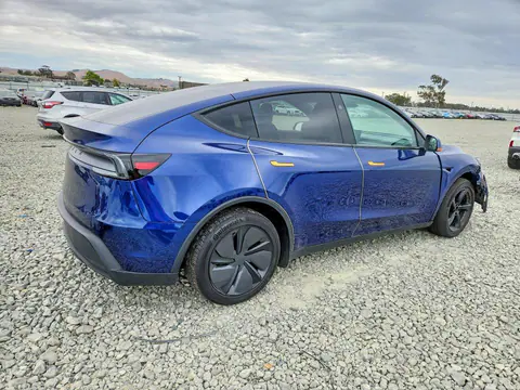 2026 Tesla Model Y VIN 7SAYGDED1TF542640 фото 3