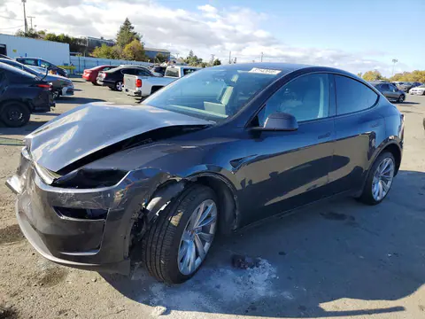 7SAYGDEE1TF348361 — 2026 Tesla Model Y, Передняя часть (Front End), фото до ремонта