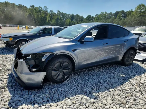7SAYGDEE1TA693886 — 2026 Tesla Model Y, Передняя часть (Front End), фото до ремонта
