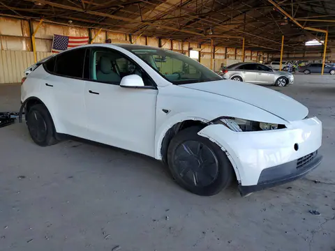 2026 Tesla Model Y VIN 7SAYGDED7TA623963 фото 4