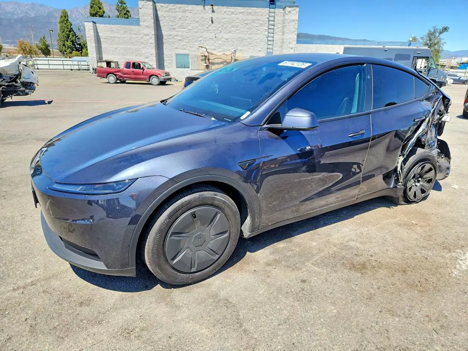 2026 Tesla Model Y VIN 7SAYGDEDXTA693988 фото 1