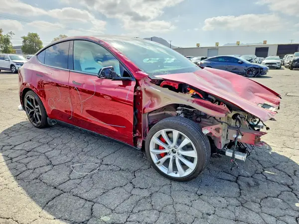 7SAYGDET9TA718239 — 2026 Tesla Model Y, фото 4 с аукциона Copart, Крыша