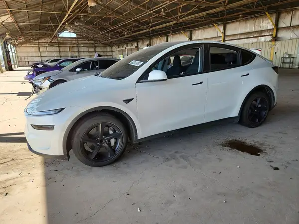 7SAYGDED0TF416298 — 2026 Tesla Model Y, Боковая часть (Side), фото до ремонта