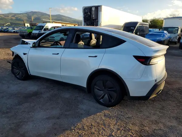 7SAYGDED6TF549986 — 2026 Tesla Model Y, фото 2 с аукциона Copart, Передняя часть