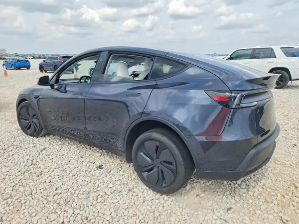 2026 TESLA MODEL Y VIN 7SAYGDED7TA489570 фото 2