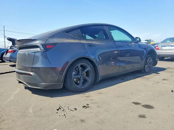 7SAYGDED1TF647355 — 2026 Tesla Model Y, фото 3 с аукциона Copart, Задняя часть