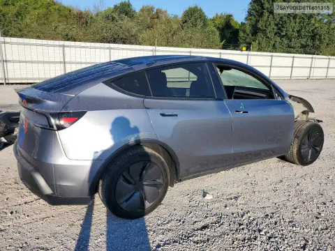 2026 Tesla Model Y VIN 7SAYGDED8TF631315 фото 3