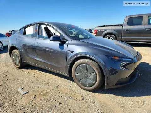2026 Tesla Model Y VIN 7SAYGDED5TA699746 фото 4