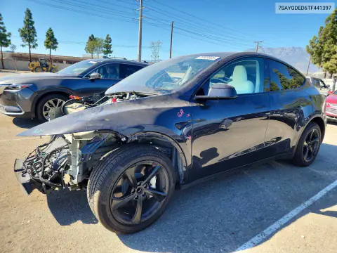 7SAYGDED6TF441397 — 2026 Tesla Model Y, Передняя часть, фото до ремонта