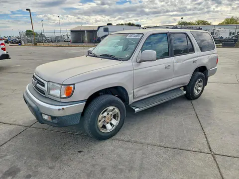JT3GN86R3X0105912 — 1999 Toyota 4RUNNER, Боковая часть (Side), фото до ремонта