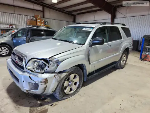 JTEZU14R578088612 — 2007 Toyota 4RUNNER, Передняя часть, фото до ремонта