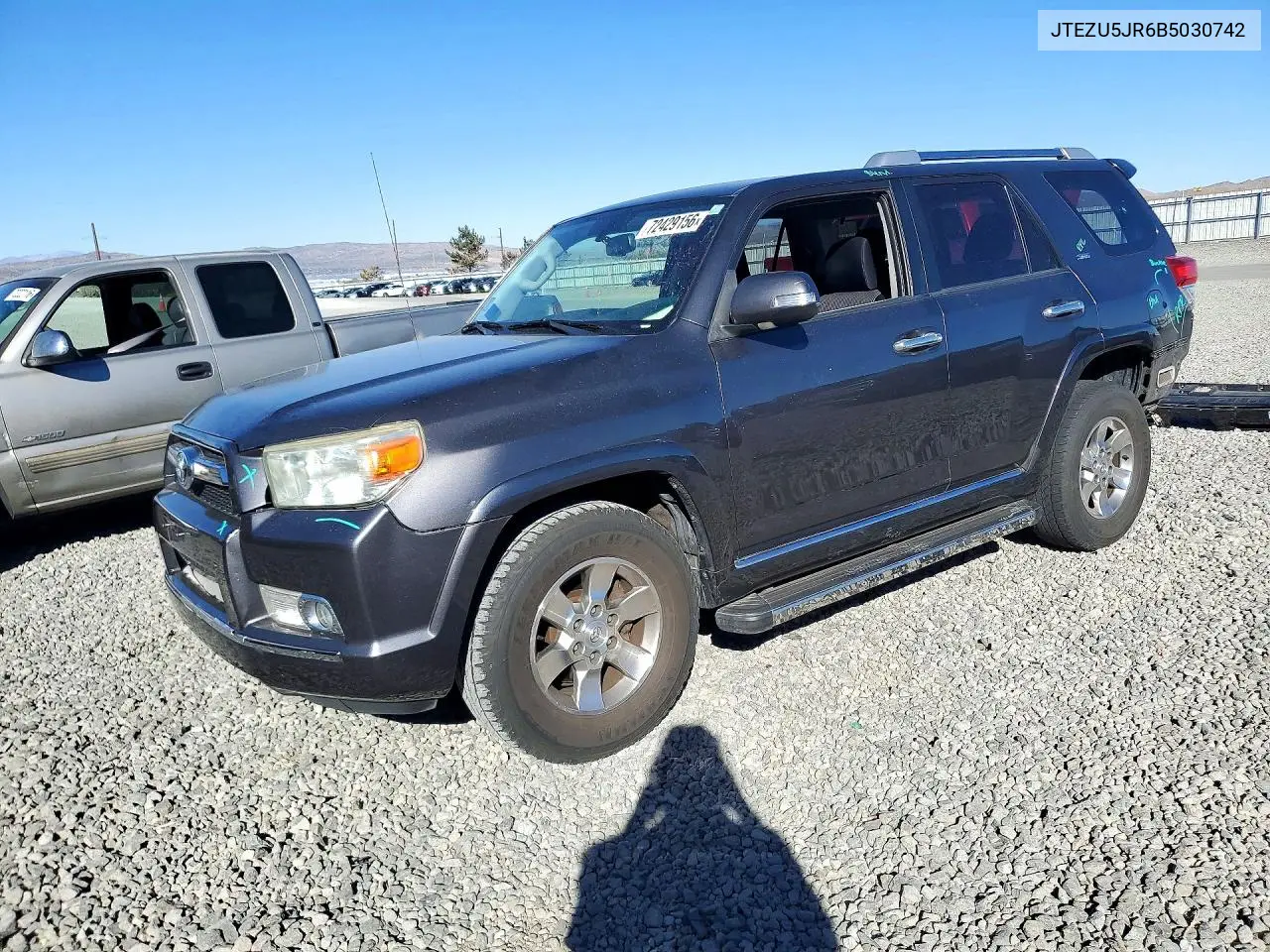JTEZU5JR6B5030742 Toyota 4RUNNER 2011 — повреждение Задняя часть, фото до ремонта