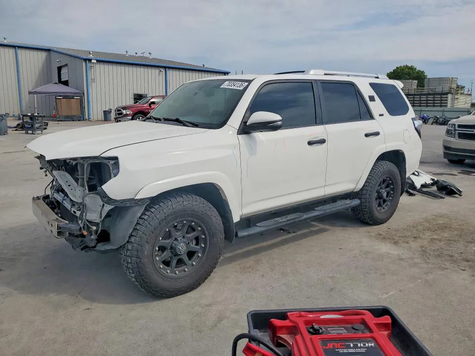 2014 TOYOTA 4RUNNER VIN JTEBU5JR0E5164765 фото 1