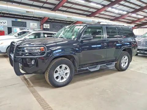 JTEBU5JR2G5303801 — 2016 Toyota 4RUNNER, Мелкие вмятины и царапины (Minor Dent/Scratches), фото до ремонта