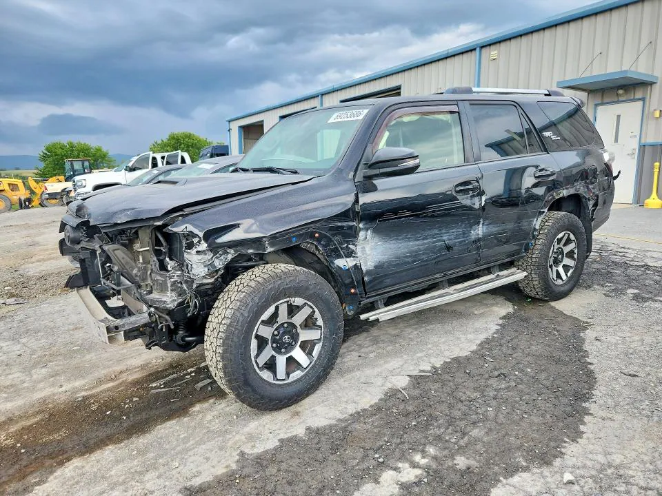 2018 TOYOTA 4RUNNER VIN JTEBU5JR8J5592254 фото 1