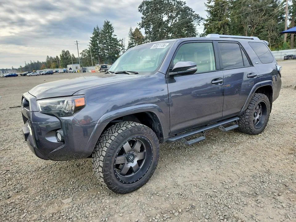 2018 Toyota 4runner VIN JTEBU5JR6J5552500 фото 1