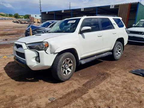 JTEBU5JR2K5623449 — 2019 Toyota 4RUNNER, Передняя часть (Front End), фото до ремонта