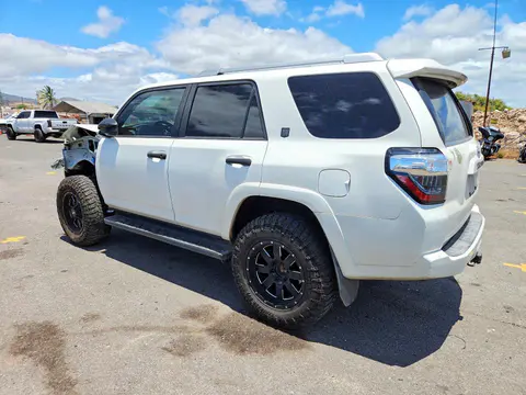 2019 Toyota 4runner VIN JTEZU5JR9K5206215 фото 2