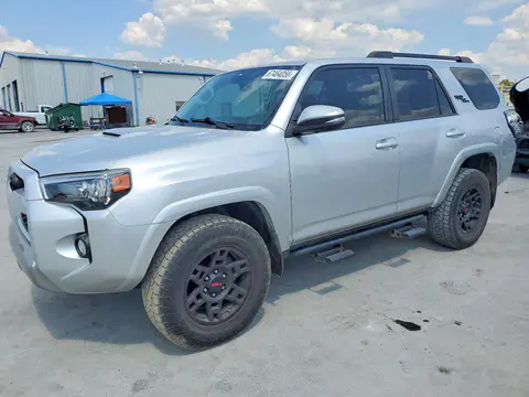 JTEBU5JR8K5694686 — 2019 Toyota 4RUNNER, Передняя часть (Front End), фото до ремонта
