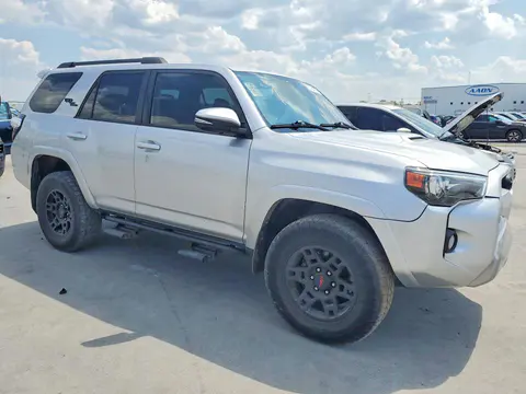 2019 TOYOTA 4RUNNER VIN JTEBU5JR8K5694686 фото 4