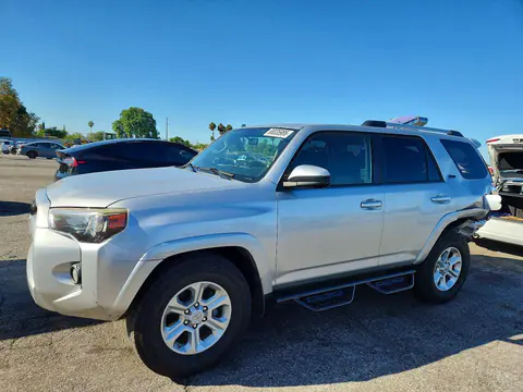 JTEZU5JR3K5198094 — 2019 Toyota 4RUNNER, Задняя часть (Rear End), фото до ремонта