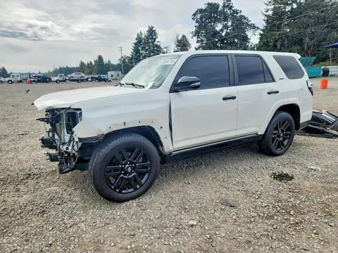 JTEBU5JR5K5723352 — 2019 Toyota 4RUNNER, Передняя часть (Front End), фото до ремонта