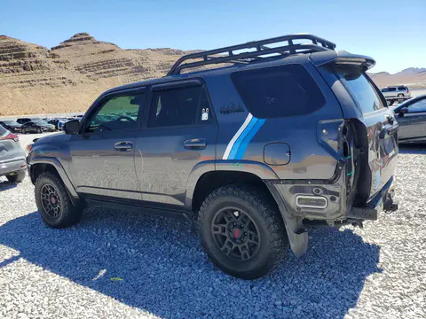 2020 Toyota 4runner VIN JTEBU5JR3L5761065 фото 2