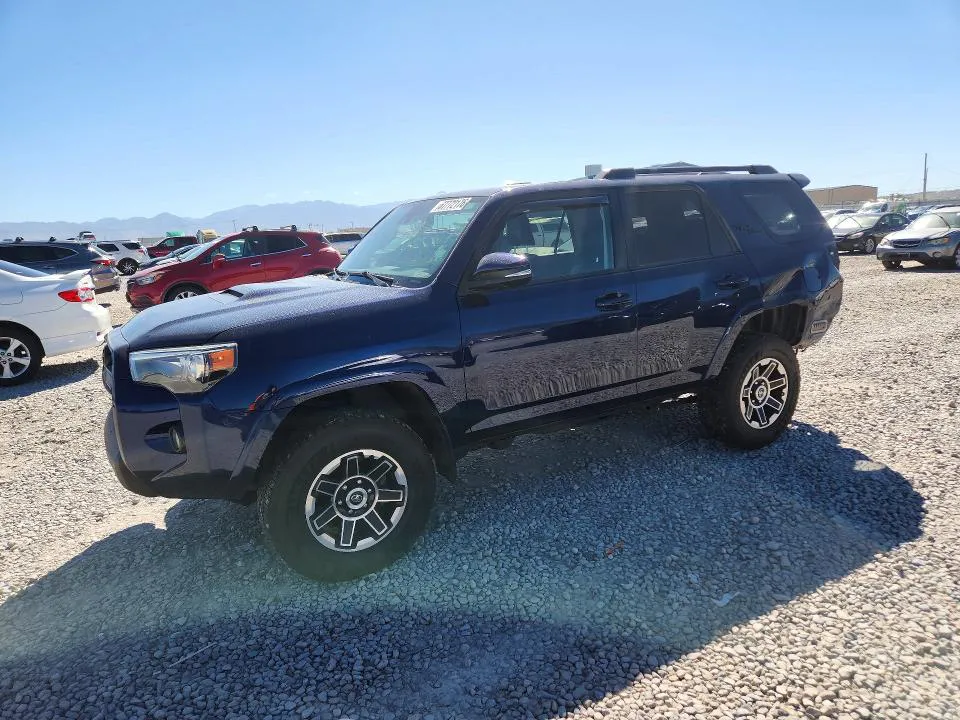 2020 Toyota 4runner VIN JTEBU5JR2L5794395 фото 1