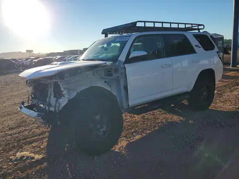JTEBU5JRXL5831628 — 2020 Toyota 4RUNNER, Передняя часть (Front End), фото до ремонта