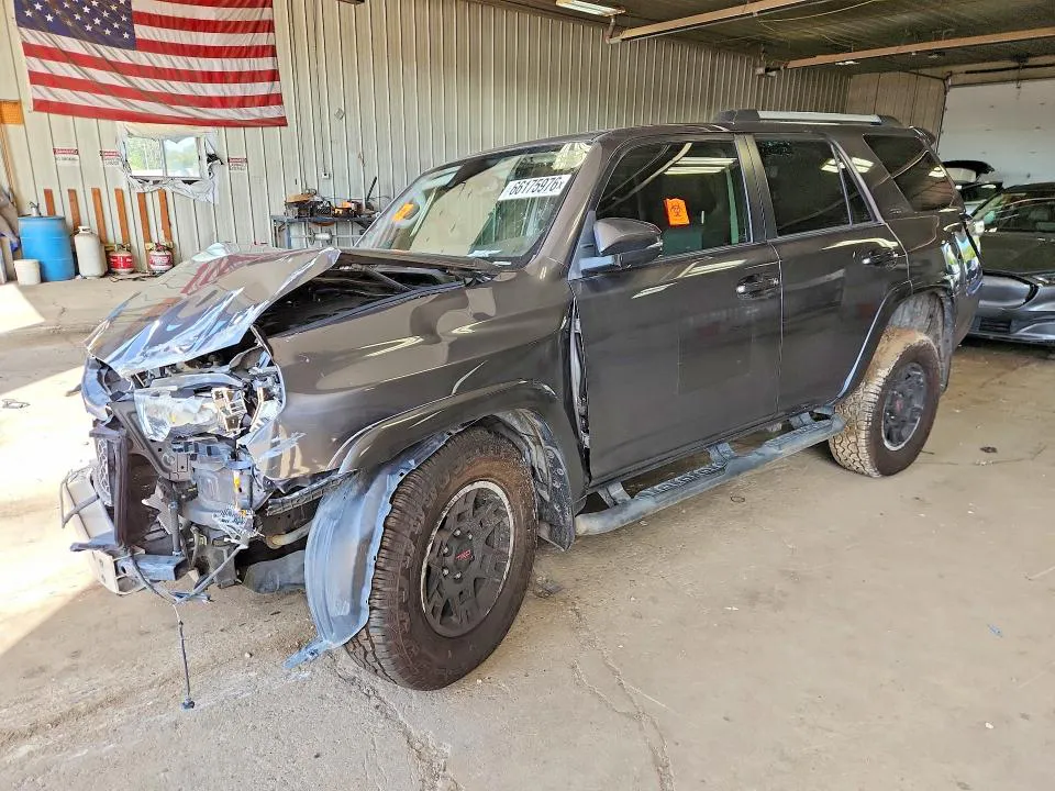 2021 TOYOTA 4RUNNER VIN JTEFU5JR3M5244531 фото 1