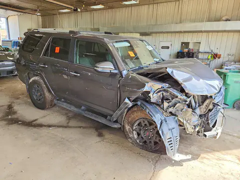 2021 TOYOTA 4RUNNER VIN JTEFU5JR3M5244531 фото 4