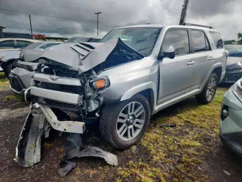 JTESU5JR2N5973846 — 2022 Toyota 4RUNNER, Передняя часть (Front End), фото до ремонта