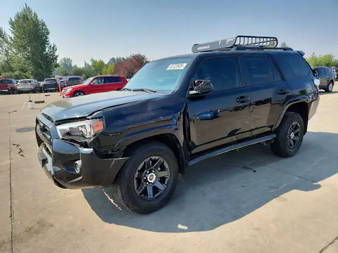 JTETU5JR6N6076933 — 2022 Toyota 4RUNNER, Передняя часть (Front End), фото до ремонта