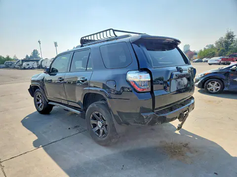 2022 Toyota 4runner VIN JTETU5JR6N6076933 фото 2